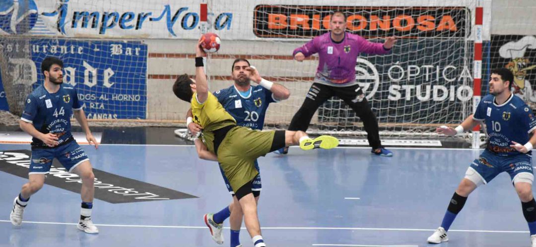 Cangas 28-27 Guadalajara Cangas 28-27 Guadalajara