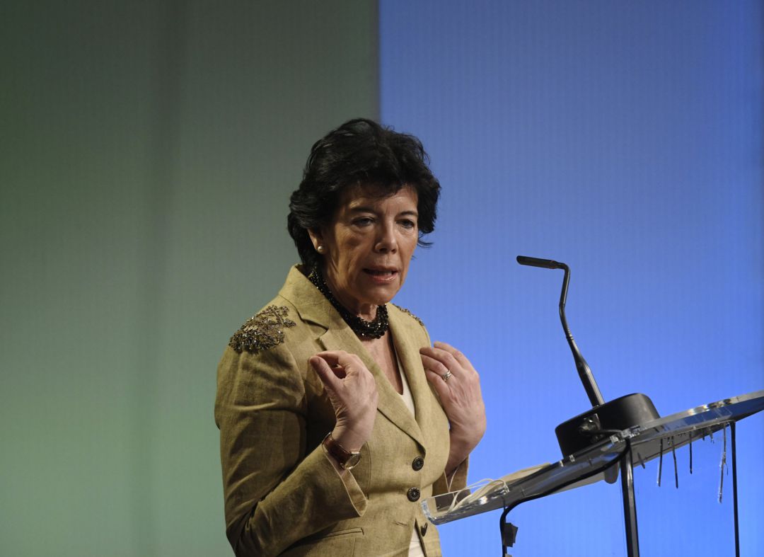 La ministra de Educación y Formación Profesional, Isabel Celaá interviene en la presentación de la 'Alianza por la Formación Profesional: una estrategia de país', a 24 de mayo de 2021 La ministra de Educación y Formación Profesional, Isabel Celaá interviene en la presentación de la 'Alianza por la Formación Profesional: una estrategia de país', a 24 de mayo de 2021