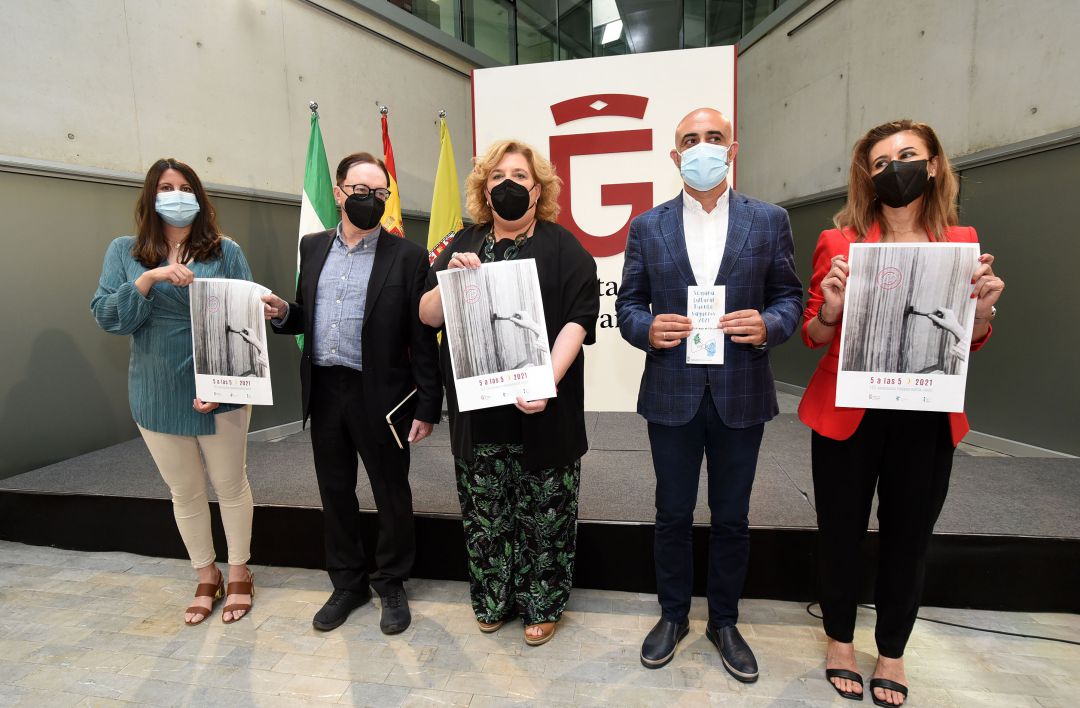 Presentación de 'El 5 a las 5', los actos en homenaje a Federico García Lorca en Fuente Vaqueros (Granada) con motivo de su aniversario de nacimiento el 5 de junio Presentación de 'El 5 a las 5', los actos en homenaje a Federico García Lorca en Fuente Vaqueros (Granada) con motivo de su aniversario de nacimiento el 5 de junio