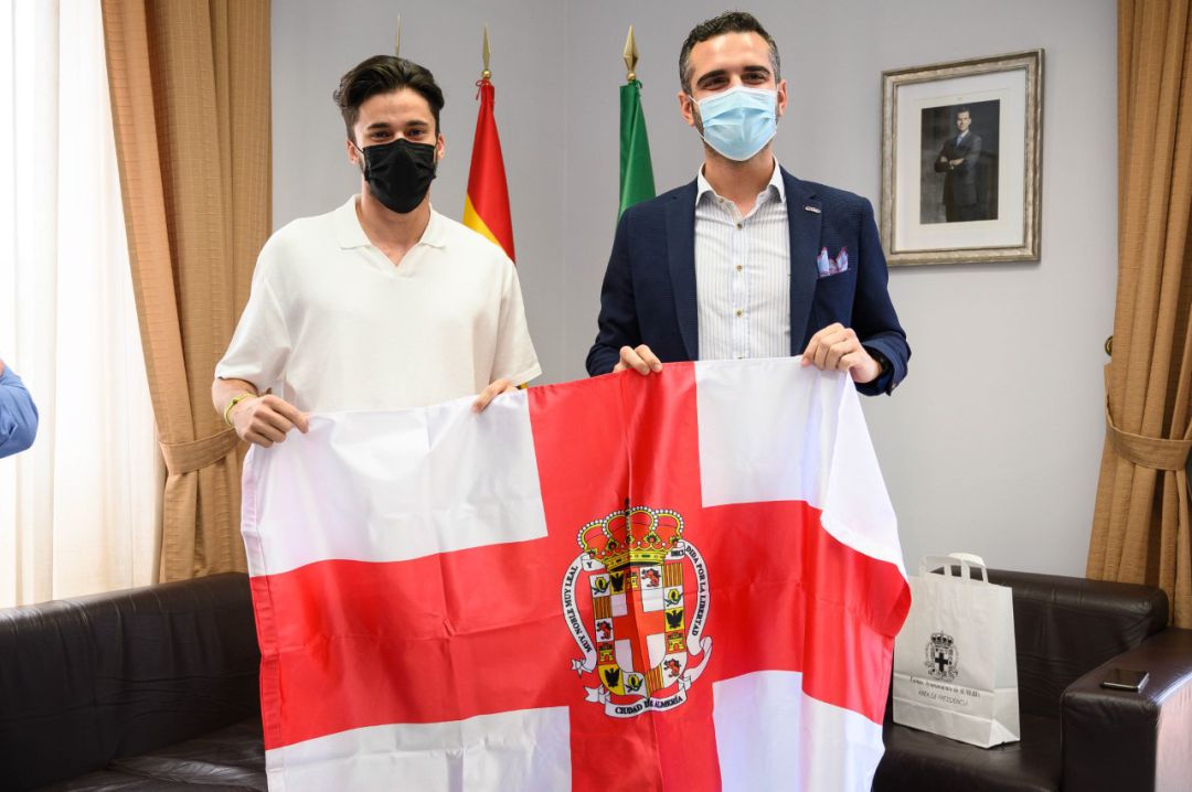 Isidro Leyva con Ramón Fernández-Pacheco. Isidro Leyva con Ramón Fernández-Pacheco.