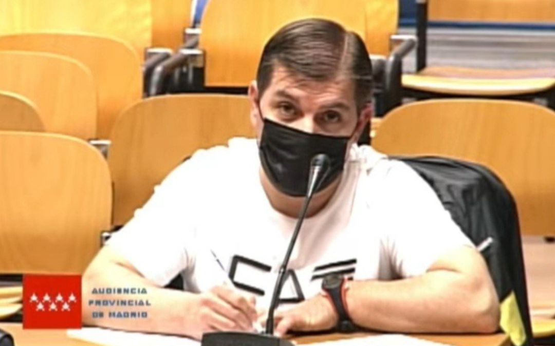 Cesar Román, el Rey del Cachopo, en la Audiencia Provincial de Madrid. Cesar Román, el Rey del Cachopo, en la Audiencia Provincial de Madrid.