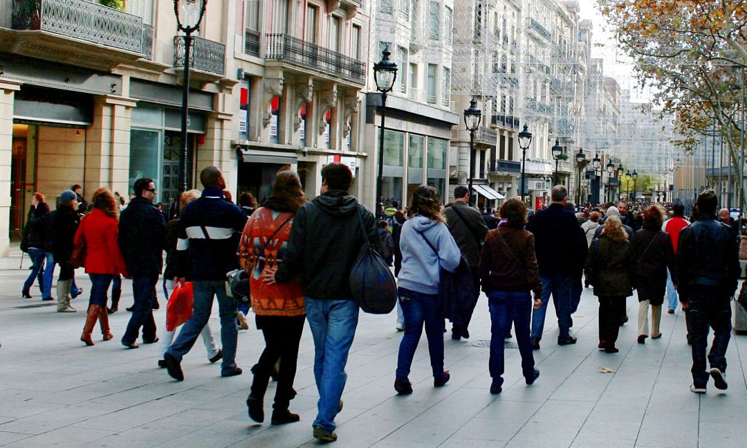 El Gobierno logra un acuerdo político con los agentes sociales para reformar las pensiones. El Gobierno logra un acuerdo político con los agentes sociales para reformar las pensiones.