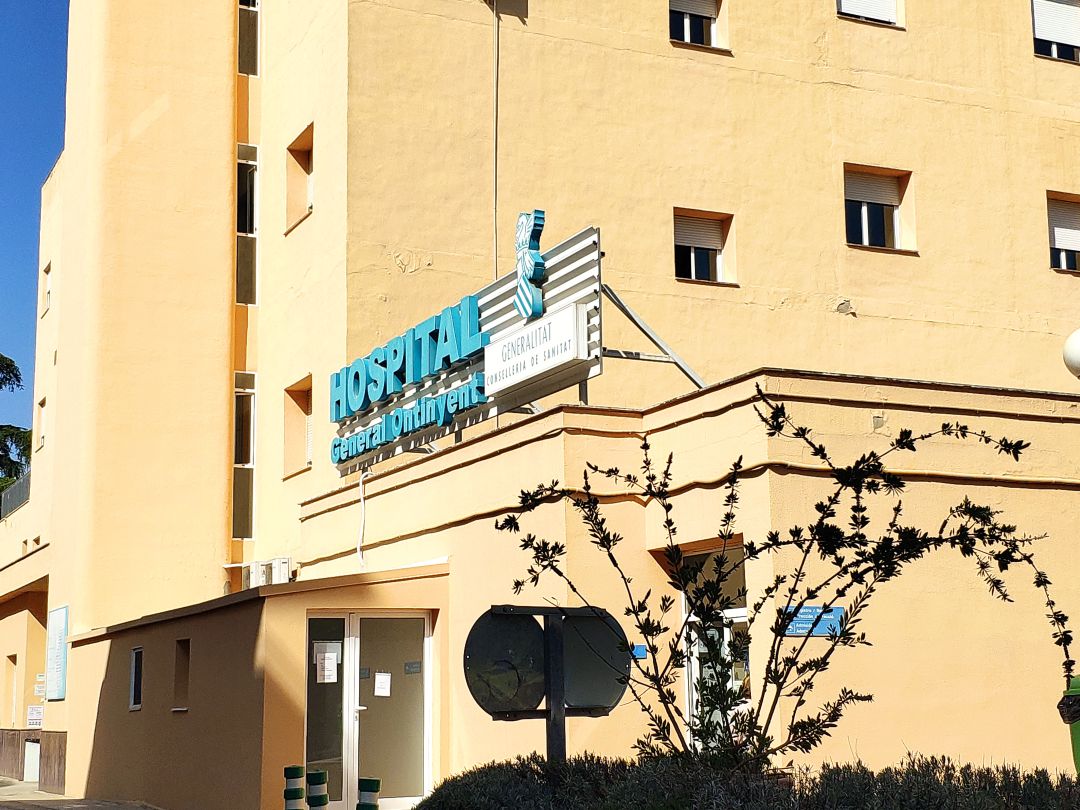 Façana de l'Hospital General d'Ontinyent Façana de l'Hospital General d'Ontinyent