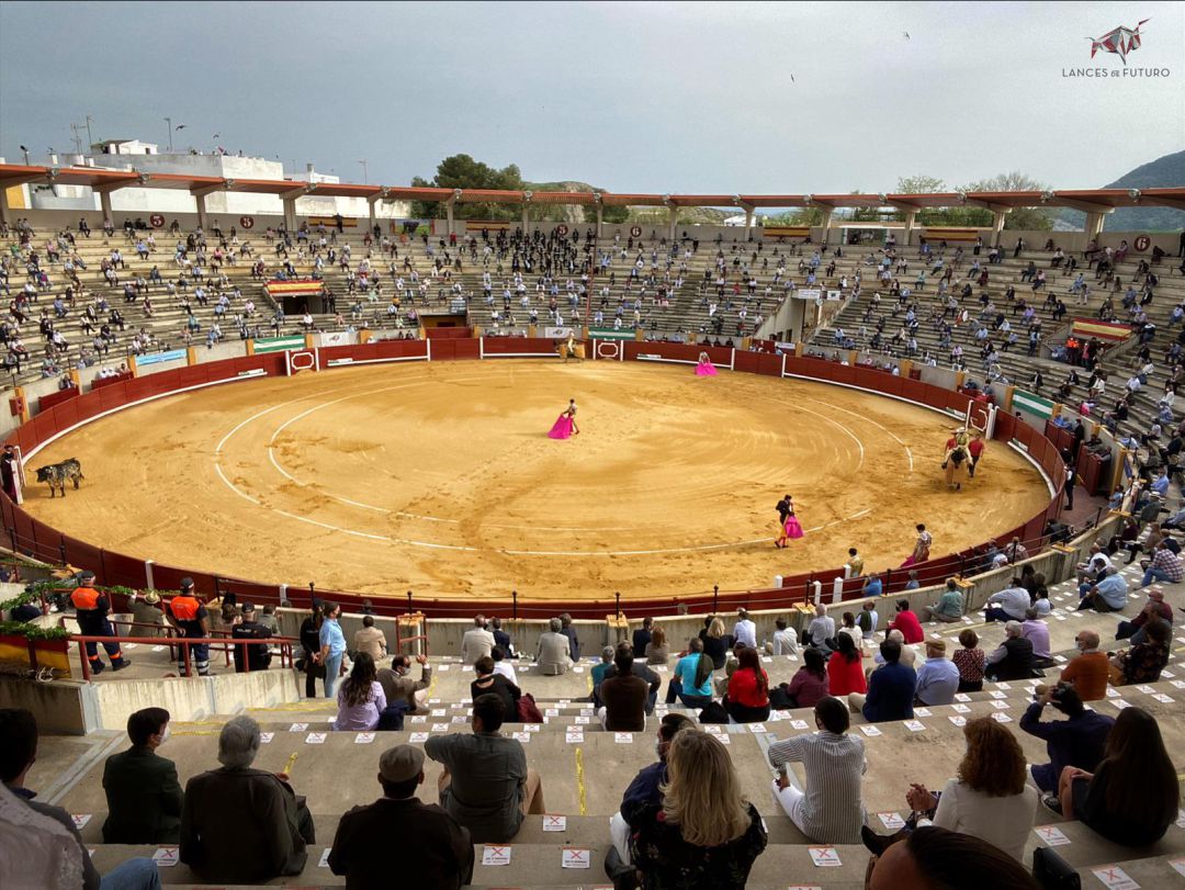 Imagen de la plaza de toros de Morón en el festejo celebrado el pasado Domingo de Ramos Imagen de la plaza de toros de Morón en el festejo celebrado el pasado Domingo de Ramos