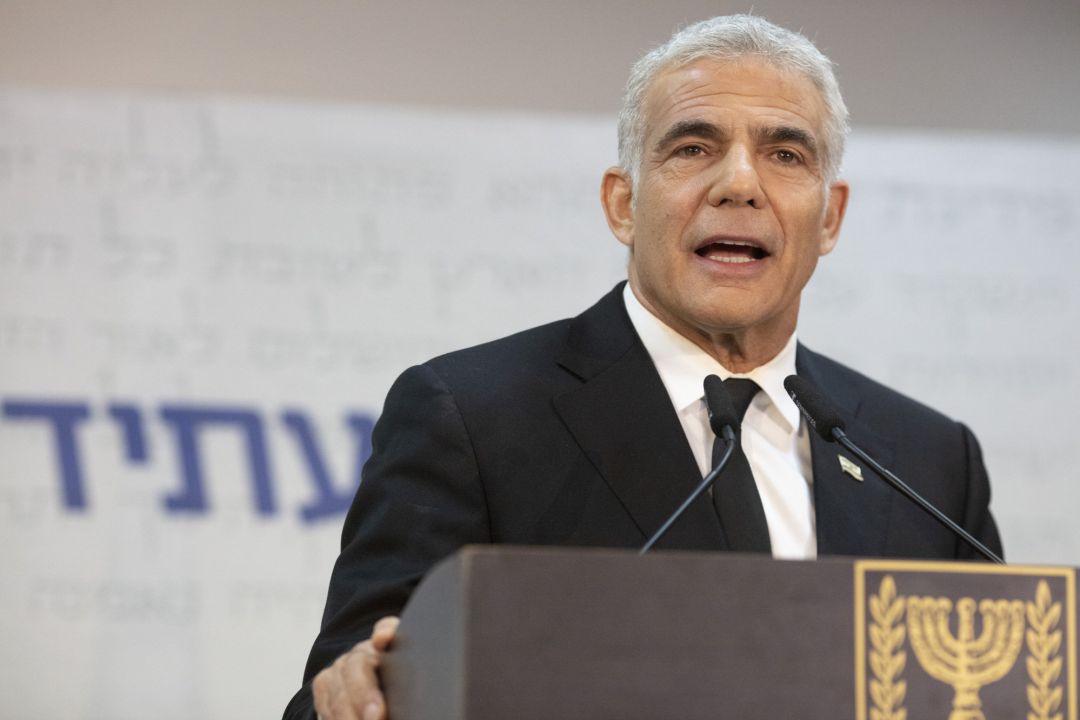 El opositor de centro derecha Yair Lapid, durante una conferencia de prensa en Tel Aviv el pasado 6 de mayo. El opositor de centro derecha Yair Lapid, durante una conferencia de prensa en Tel Aviv el pasado 6 de mayo.