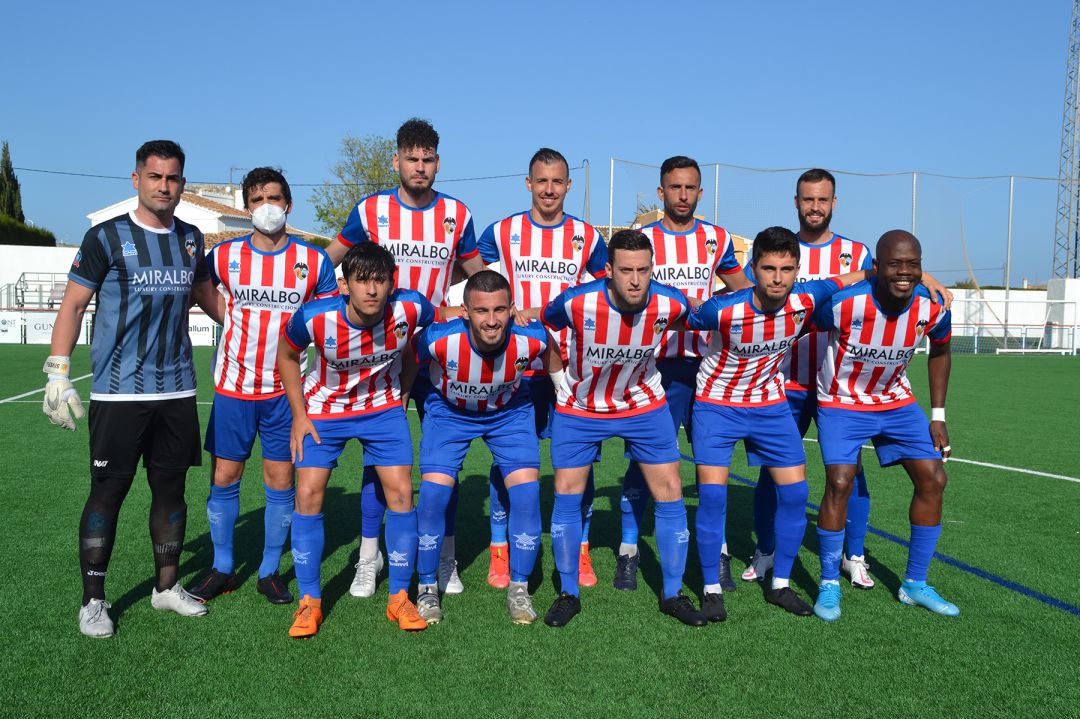 Once inicial del CD Jávea durante un partido. Once inicial del CD Jávea durante un partido.