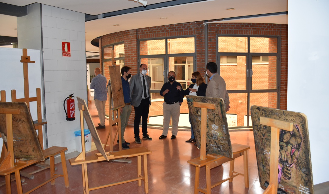 Visita a la Escuela de Arte Visita a la Escuela de Arte