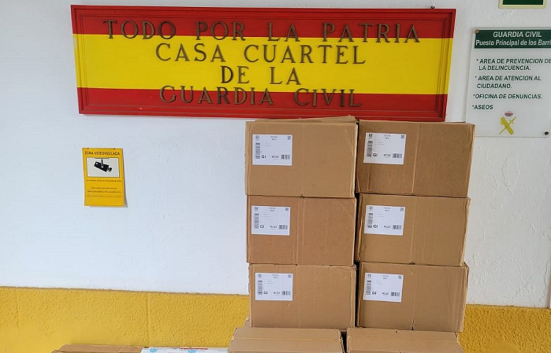 Cajetillas intervenidas en Los Barrios. Cajetillas intervenidas en Los Barrios.