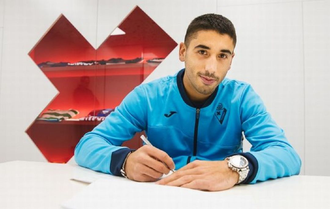 El lateral izquierdo del Eibar Cote en la agenda de Osasuna El lateral izquierdo del Eibar Cote en la agenda de Osasuna