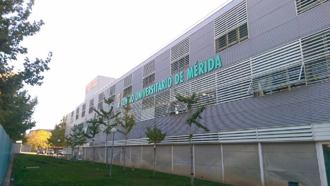 Campus del Centro Universitario de Mérida Campus del Centro Universitario de Mérida