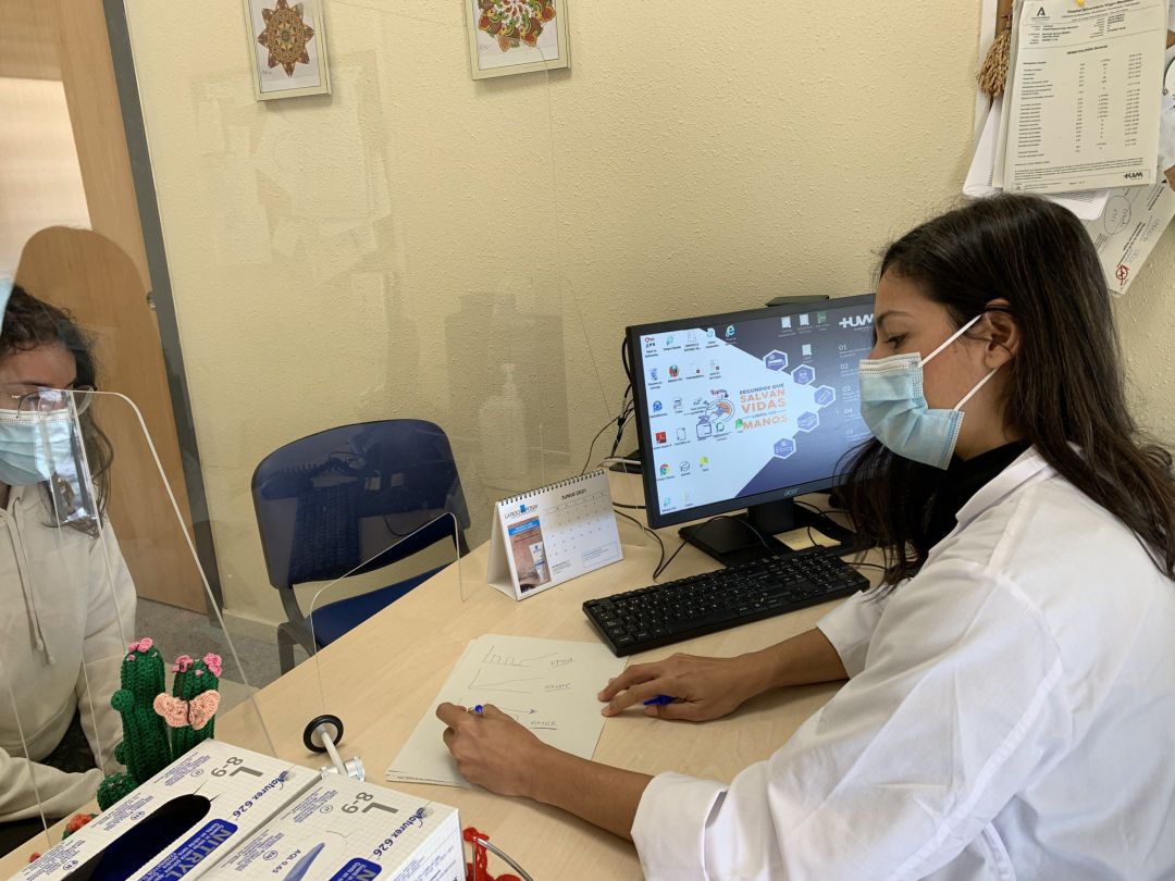 Una consulta en el Hospital de Macarena. Una consulta en el Hospital de Macarena.