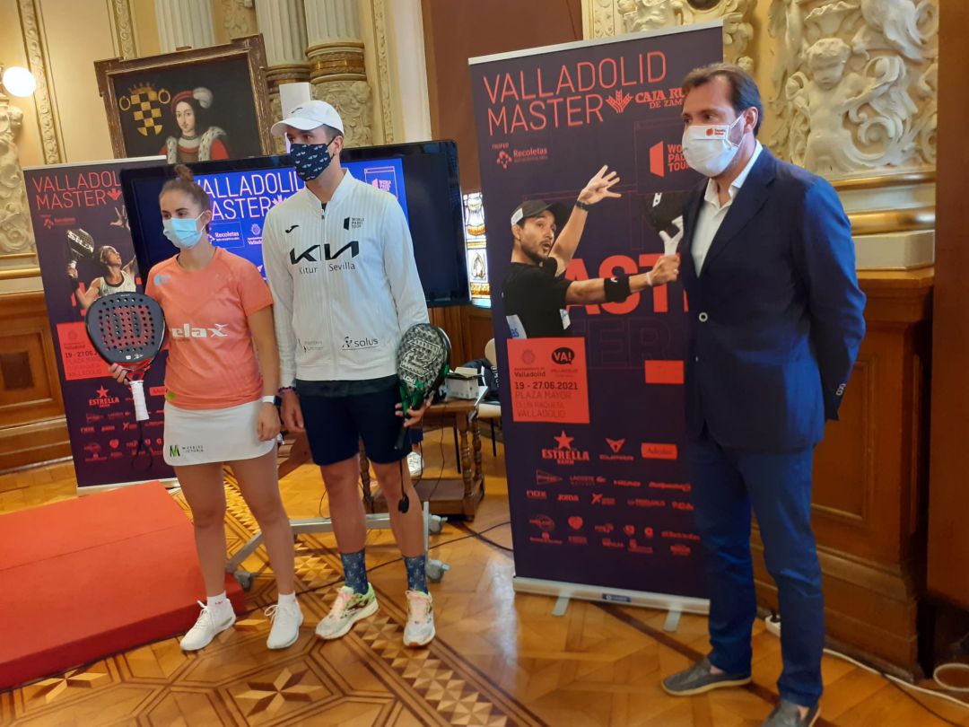Presentación del torneo de pádel Presentación del torneo de pádel