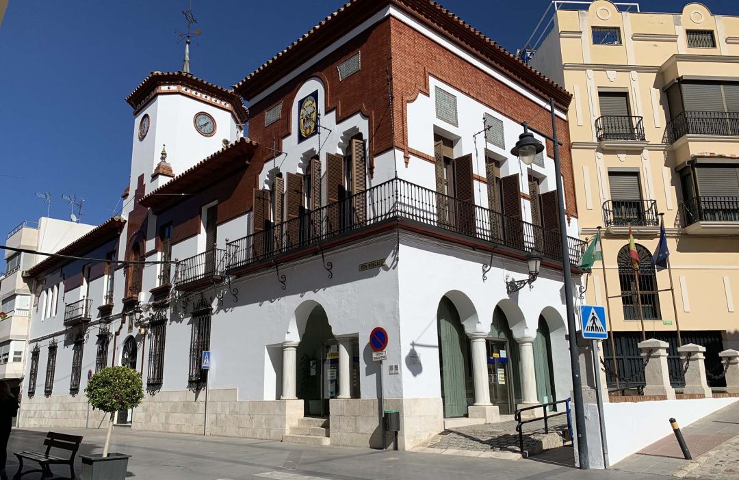 Fachada del Ayuntamiento Fachada del Ayuntamiento