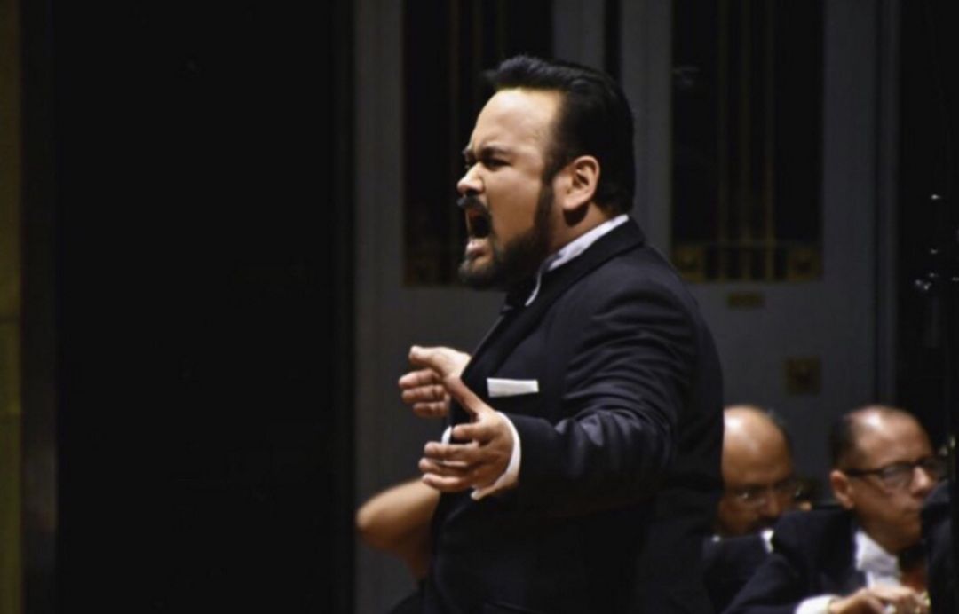 Imagen del tenor mexicano Javier Camarena Imagen del tenor mexicano Javier Camarena