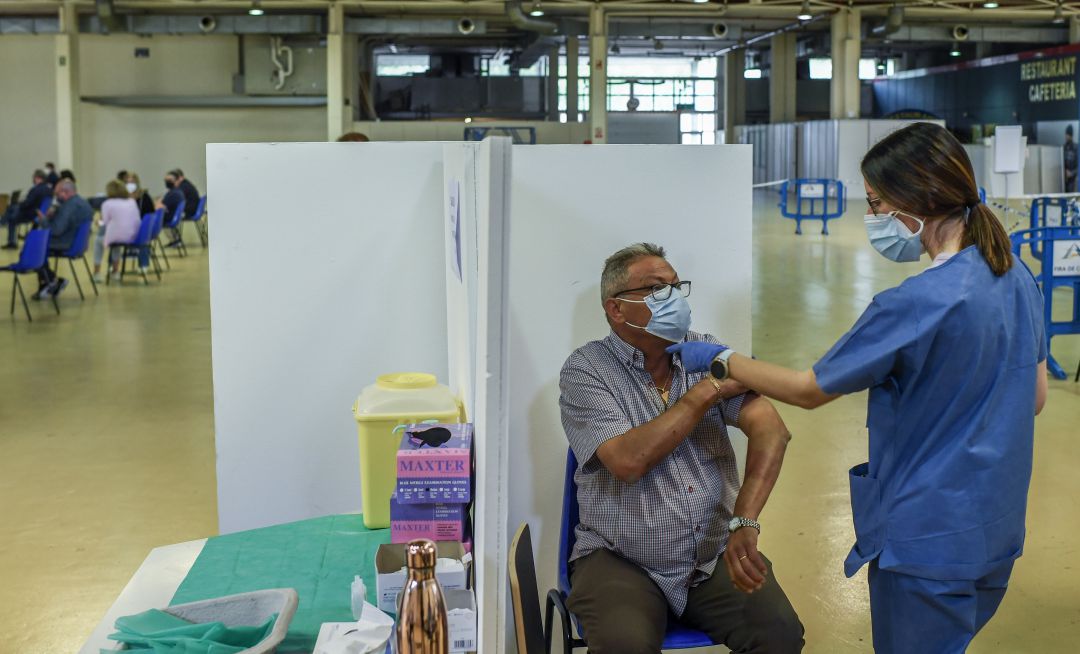 Un centro de vacunación contra el coronavirus. Un centro de vacunación contra el coronavirus.