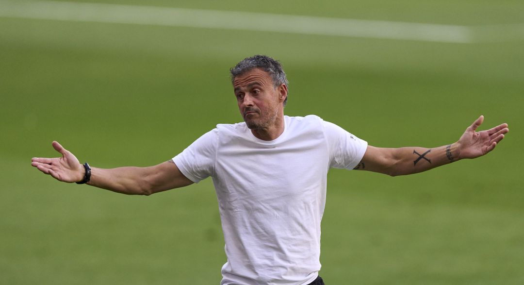 Luis Enrique gesticula durante el amistoso entre España y Portugal disputado el pasado viernes Luis Enrique gesticula durante el amistoso entre España y Portugal disputado el pasado viernes