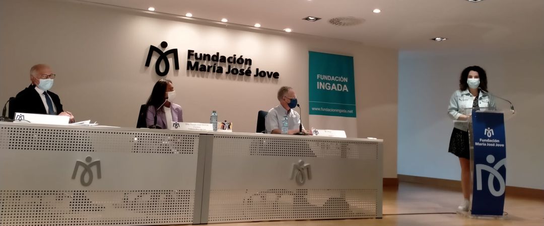 Un proyecto inclusivo de Enseñanza de las las Matemáticas, ganador de la beca de las Fundaciones Indaga y María José Jove. Un proyecto del CEIP Santa Tegra de Teis. Más de 600 profesores se han formado en la atención a alumn@s con TDAH. Un proyecto inclusivo de Enseñanza de las las Matemáticas, ganador de la beca de las Fundaciones Indaga y María José Jove. Un proyecto del CEIP Santa Tegra de Teis. Más de 600 profesores se han formado en la atención a alumn@s con TDAH.