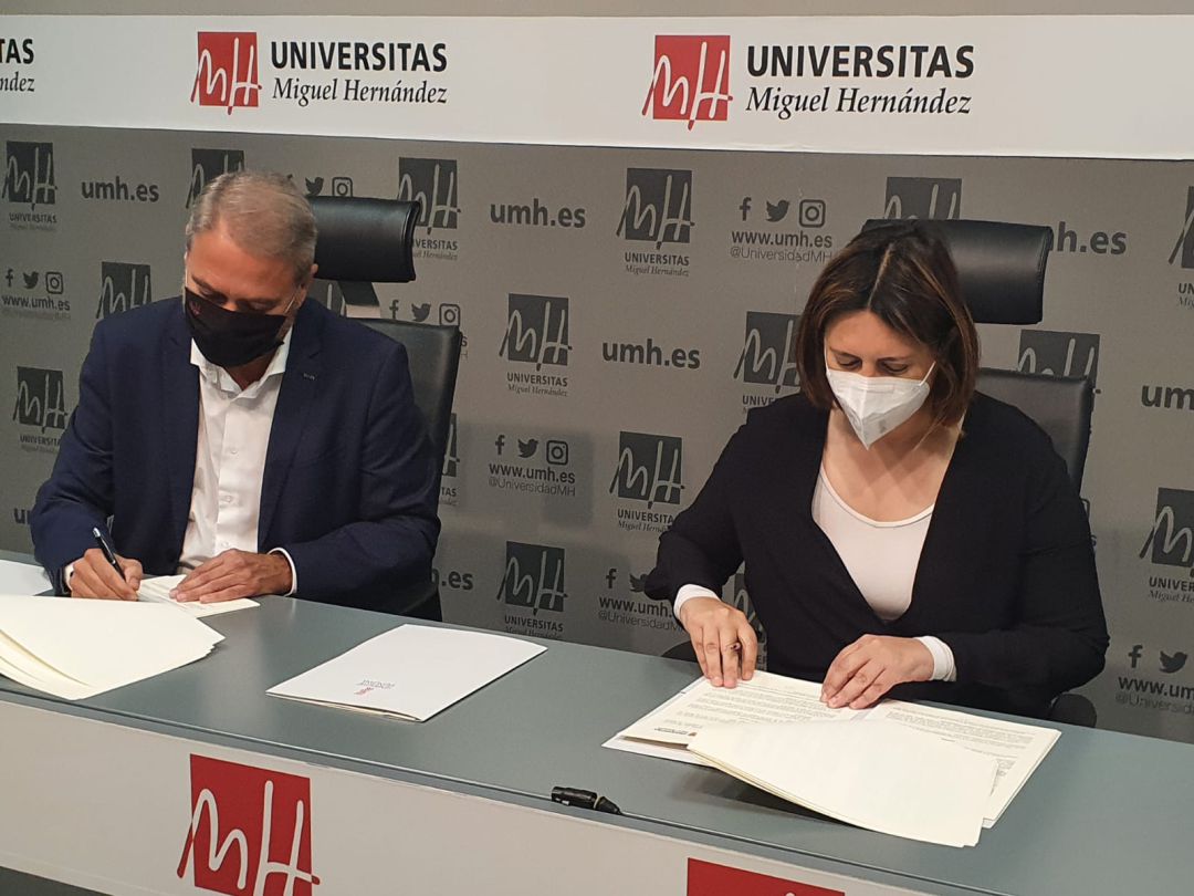 Convenio con la UMH Convenio con la UMH