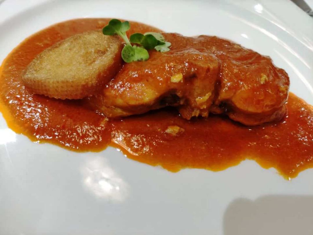 Guiso de raya al pan frito Guiso de raya al pan frito