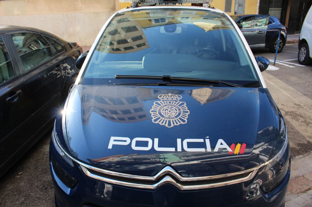 Imagen de recurso de un vehículo policial. Imagen de recurso de un vehículo policial.