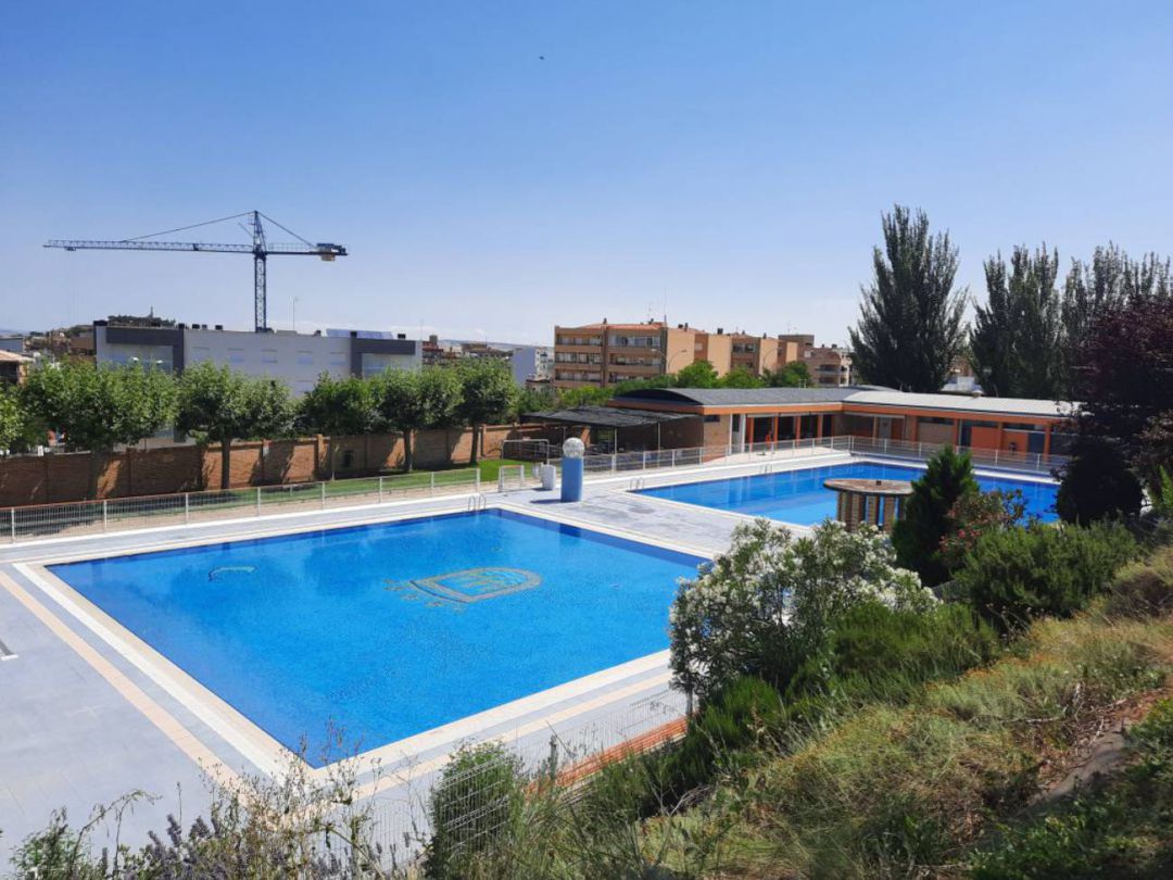 Piscinas del complejo Ciudad de Tudela Piscinas del complejo Ciudad de Tudela
