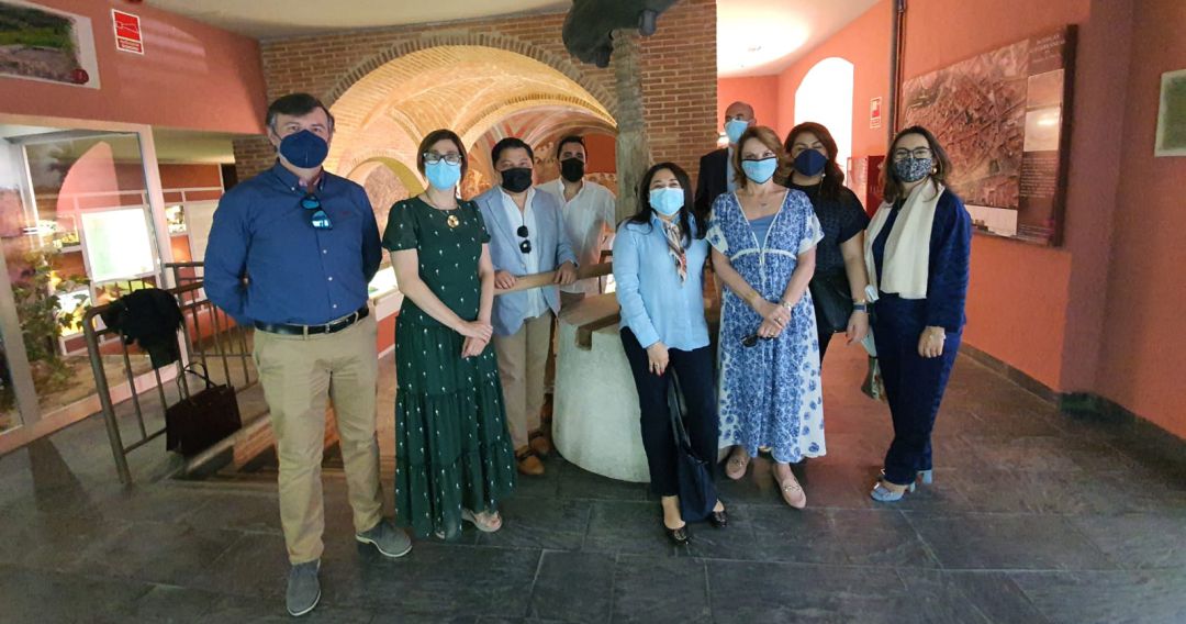 Imagen de la visita al CIAVIN Imagen de la visita al CIAVIN