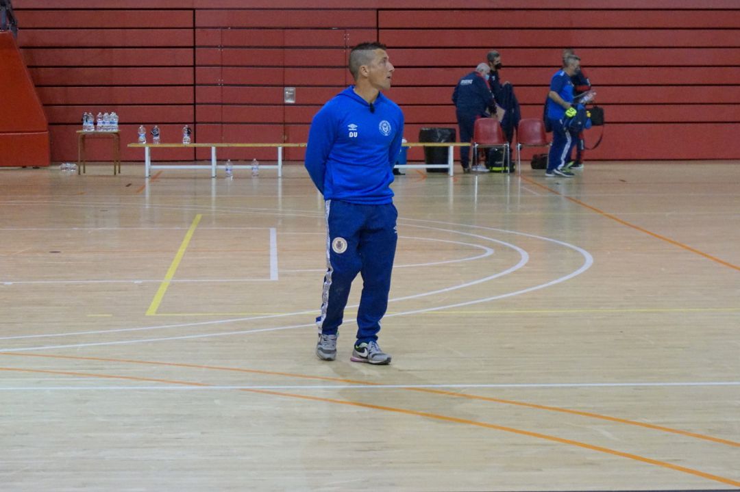 David Valverde "Dada", entrenador del Nueva Elda F. S., abordará su futuro con la directiva David Valverde "Dada", entrenador del Nueva Elda F. S., abordará su futuro con la directiva