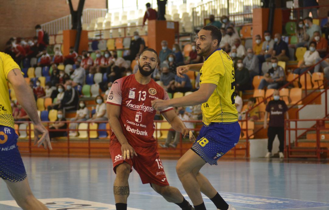 Thiago durante un partido en el Sargal Thiago durante un partido en el Sargal