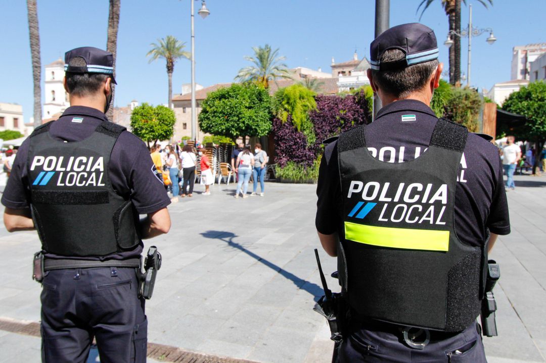 Foto de archivo agentes de policía local Foto de archivo agentes de policía local