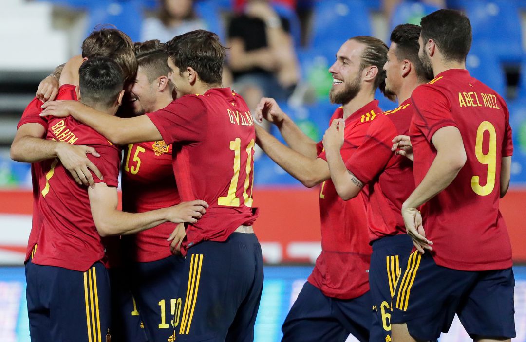 Los jugadores de la Selección celebran uno de los goles ante Lituania, en el amistoso de este martes Los jugadores de la Selección celebran uno de los goles ante Lituania, en el amistoso de este martes