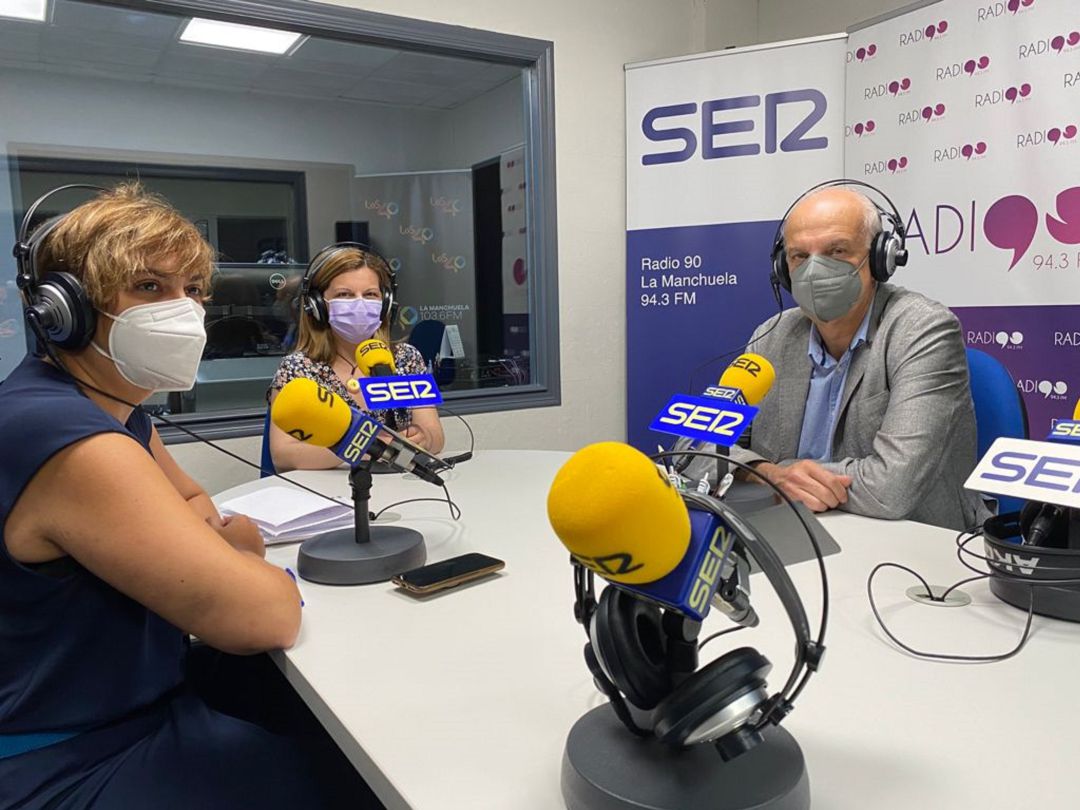 Subdelegado del Gobierno, Juan Rodríguez, Delegada de Igualdad, Lourdes Luna y Diputada de Servicios Sociales, Lorena Cantarero Subdelegado del Gobierno, Juan Rodríguez, Delegada de Igualdad, Lourdes Luna y Diputada de Servicios Sociales, Lorena Cantarero