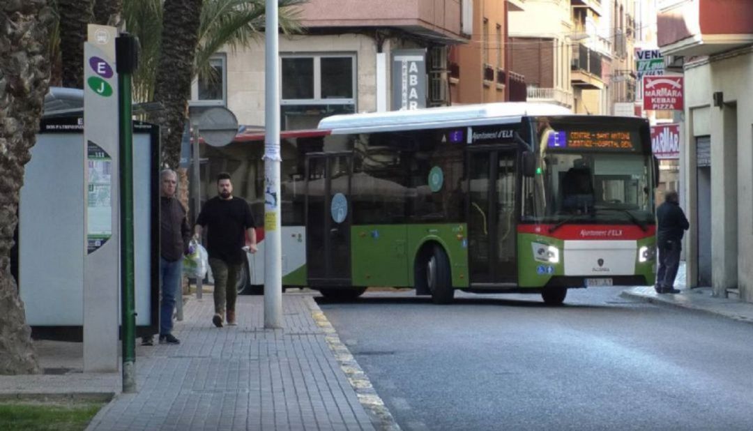 Bus urbano Bus urbano