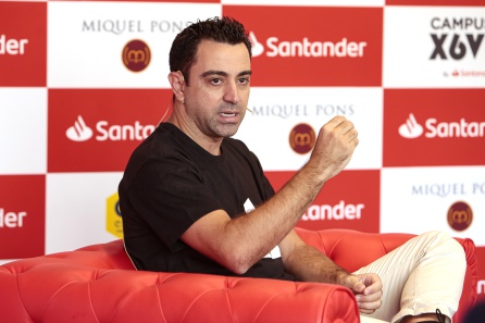 Xavi Hernández durante la presentación de su campus Xavi Hernández durante la presentación de su campus