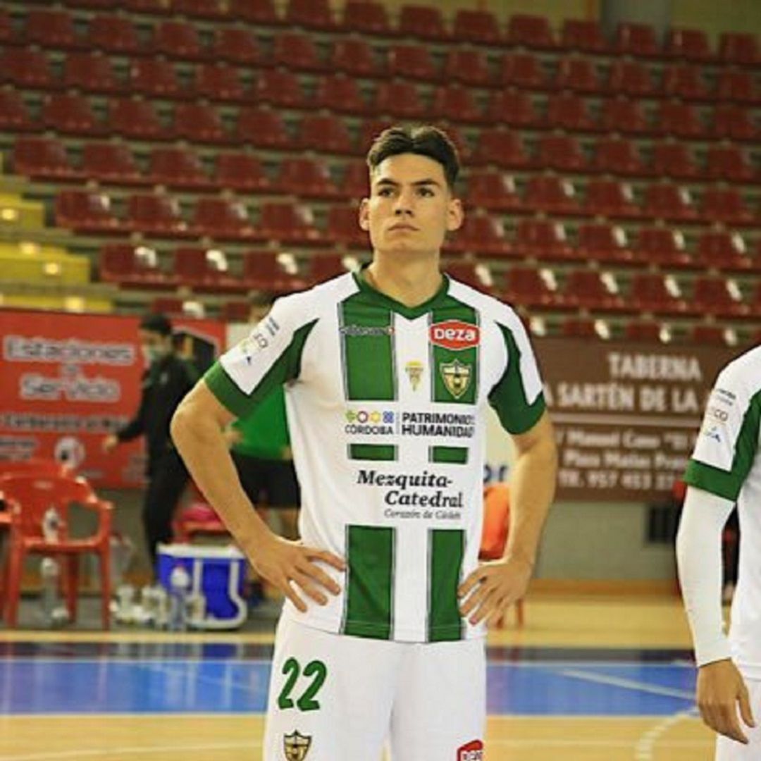 Ricardo Mayor. Ricardo Mayor.