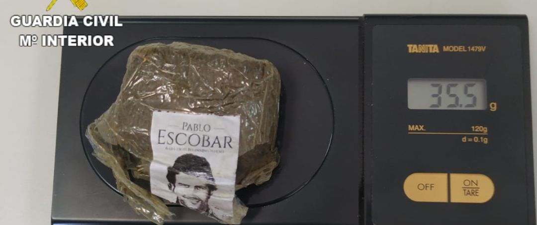 Droga incautada con la cara de Pablo Escobar Droga incautada con la cara de Pablo Escobar