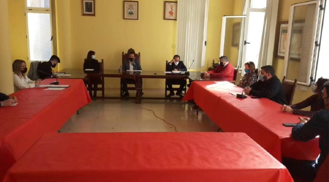Momento del pleno convocado, en enero, para solicitar la dimisión de Ximo Coll. Momento del pleno convocado, en enero, para solicitar la dimisión de Ximo Coll.
