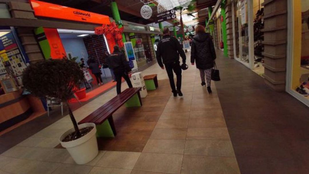 El comercio ha sido uno de los beneficiados de estas ayudas en Petrer El comercio ha sido uno de los beneficiados de estas ayudas en Petrer