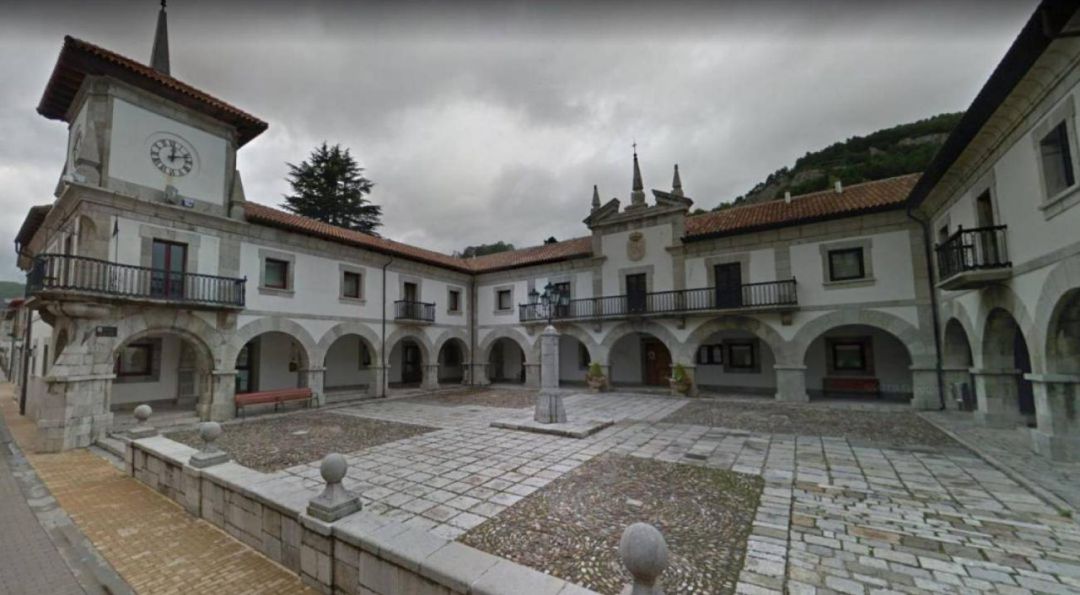 Ayuntamiento de La Pola de Gordón Ayuntamiento de La Pola de Gordón