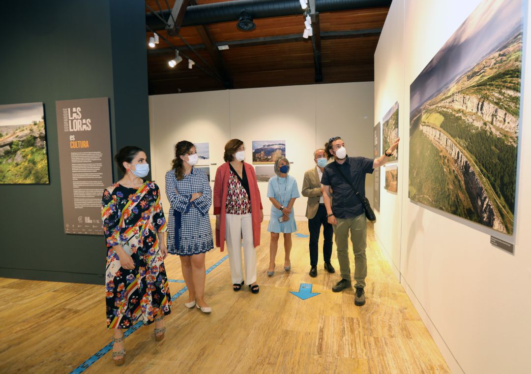 El Geoparque Las Loras muestra su potencial en una exposición fotográfica en el Centro Cultural Provincial El Geoparque Las Loras muestra su potencial en una exposición fotográfica en el Centro Cultural Provincial