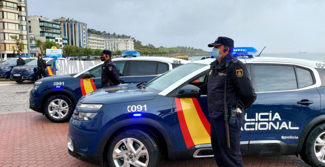 Efectivos de la Policía Nacional. Efectivos de la Policía Nacional.