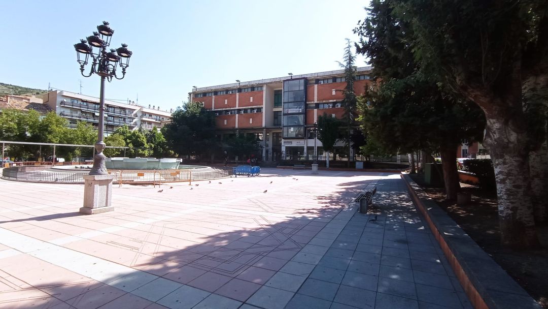 Mercado municipal y Plaza de España Mercado municipal y Plaza de España