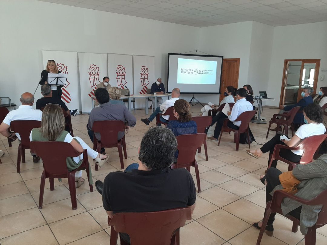 Presentación de la Estrategia AVANT en Penáguila Presentación de la Estrategia AVANT en Penáguila