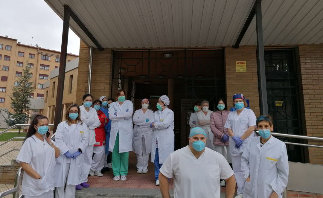 Sanitarios, frente al centro de salud sur Sanitarios, frente al centro de salud sur