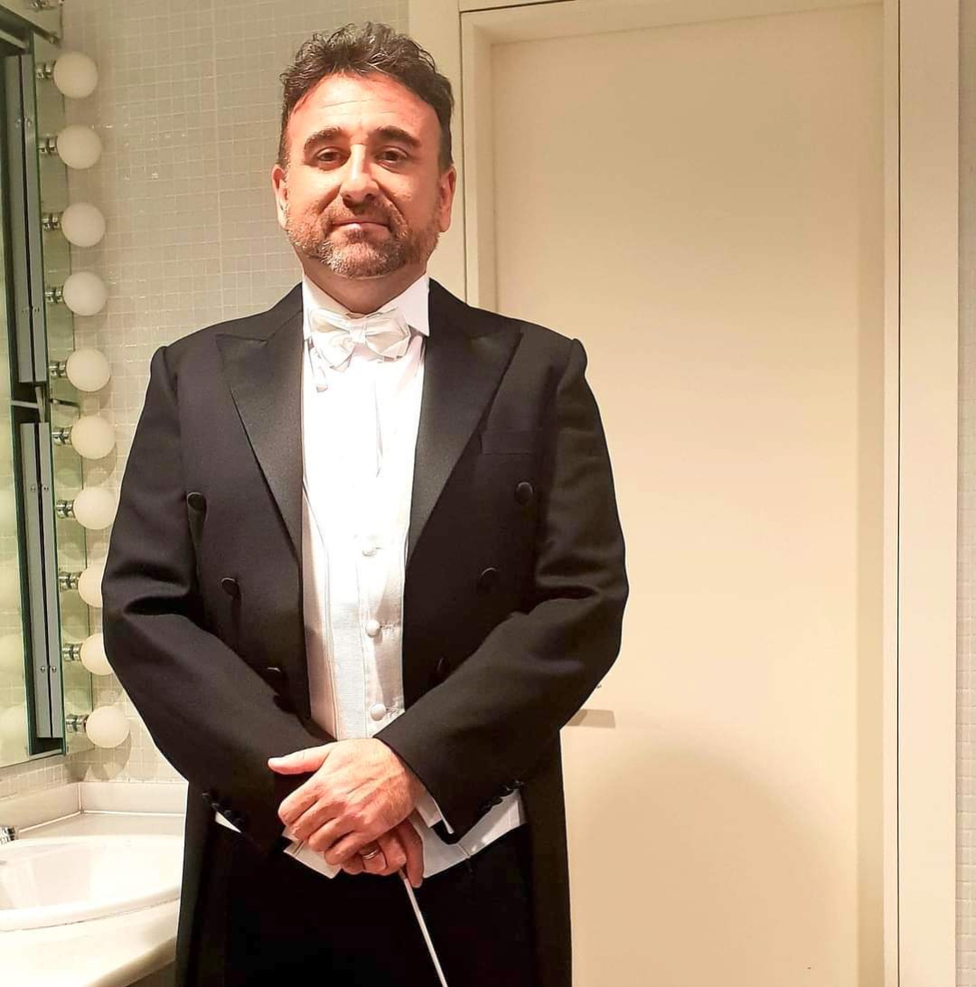 Octavio Peidró, director y compositor Octavio Peidró, director y compositor