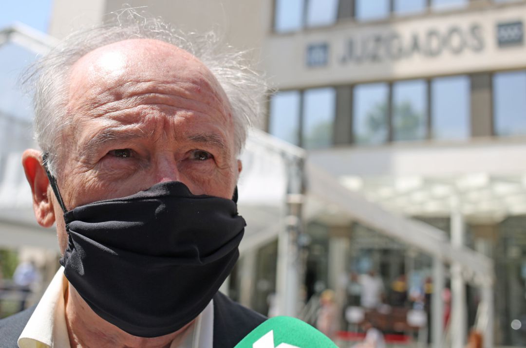 El exministro de Economía Rodrigo Rato responde a los medios a su salida de los Juzgados de Plaza Castilla, a 11 de junio de 2021 El exministro de Economía Rodrigo Rato responde a los medios a su salida de los Juzgados de Plaza Castilla, a 11 de junio de 2021