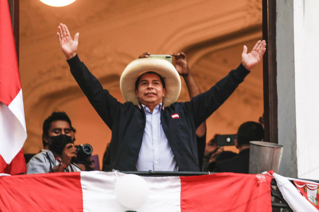 El candidato presidencial de Perú Libre, Pedro Castillo, frente a sus seguidores El candidato presidencial de Perú Libre, Pedro Castillo, frente a sus seguidores