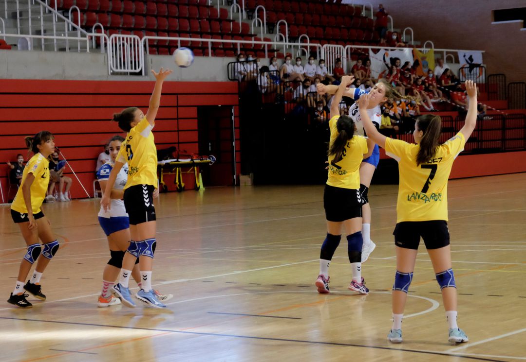 Las infantiles del Elda Prestigio fueron superiores a las canarias Las infantiles del Elda Prestigio fueron superiores a las canarias