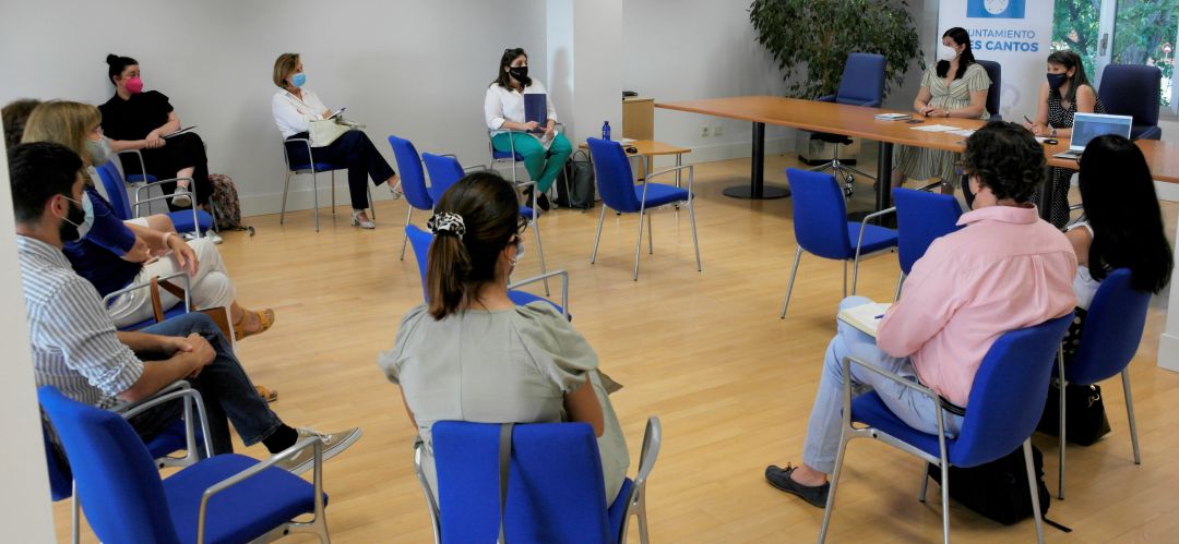 Un porcentaje muy alto de los casos que llegan con aumento de ansiedad, depresión y conductas autolesivas, está influenciado por una ruptura familiar Un porcentaje muy alto de los casos que llegan con aumento de ansiedad, depresión y conductas autolesivas, está influenciado por una ruptura familiar