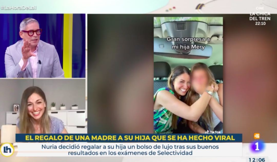 La madre que regaló "su primer LuisVi" a su hija tras la selectividad, entrevistada en 'La Hora de La 1'. La madre que regaló "su primer LuisVi" a su hija tras la selectividad, entrevistada en 'La Hora de La 1'.