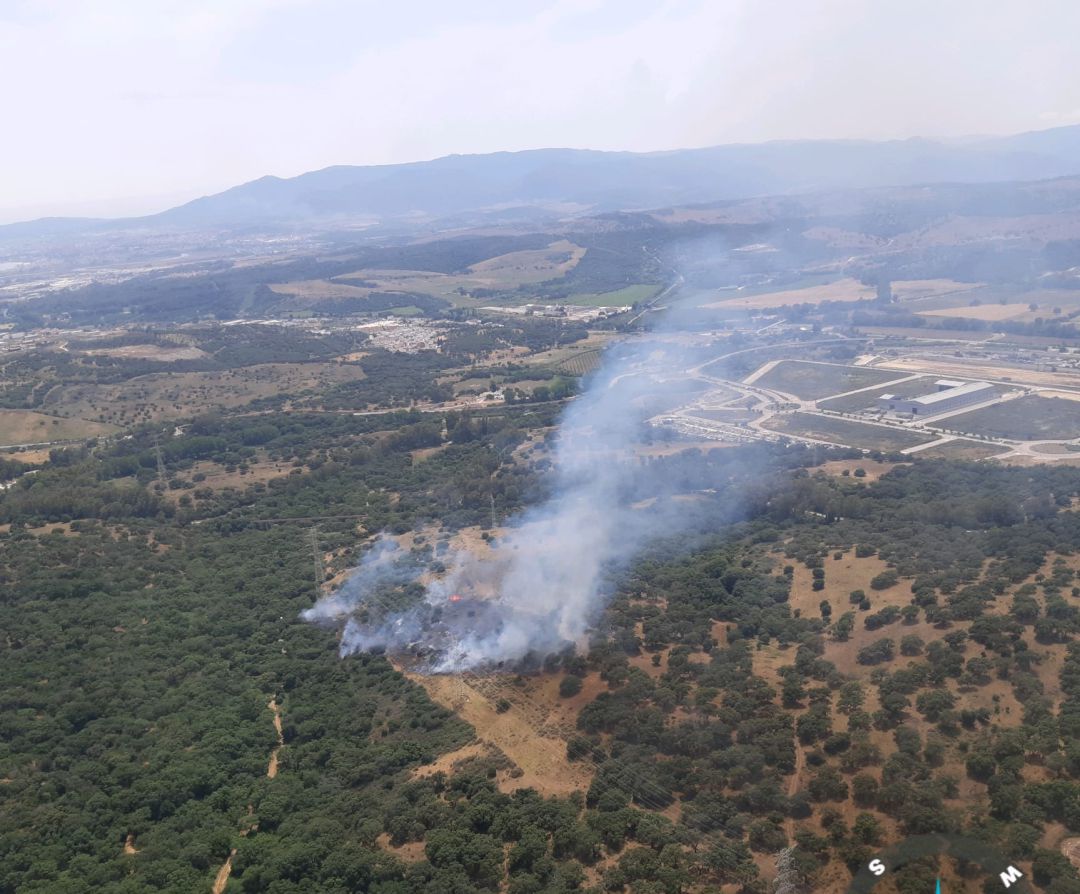 Fuego en el paraje del Chapatá. Fuego en el paraje del Chapatá.